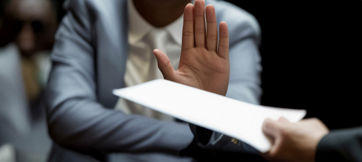 Отказ от наследство